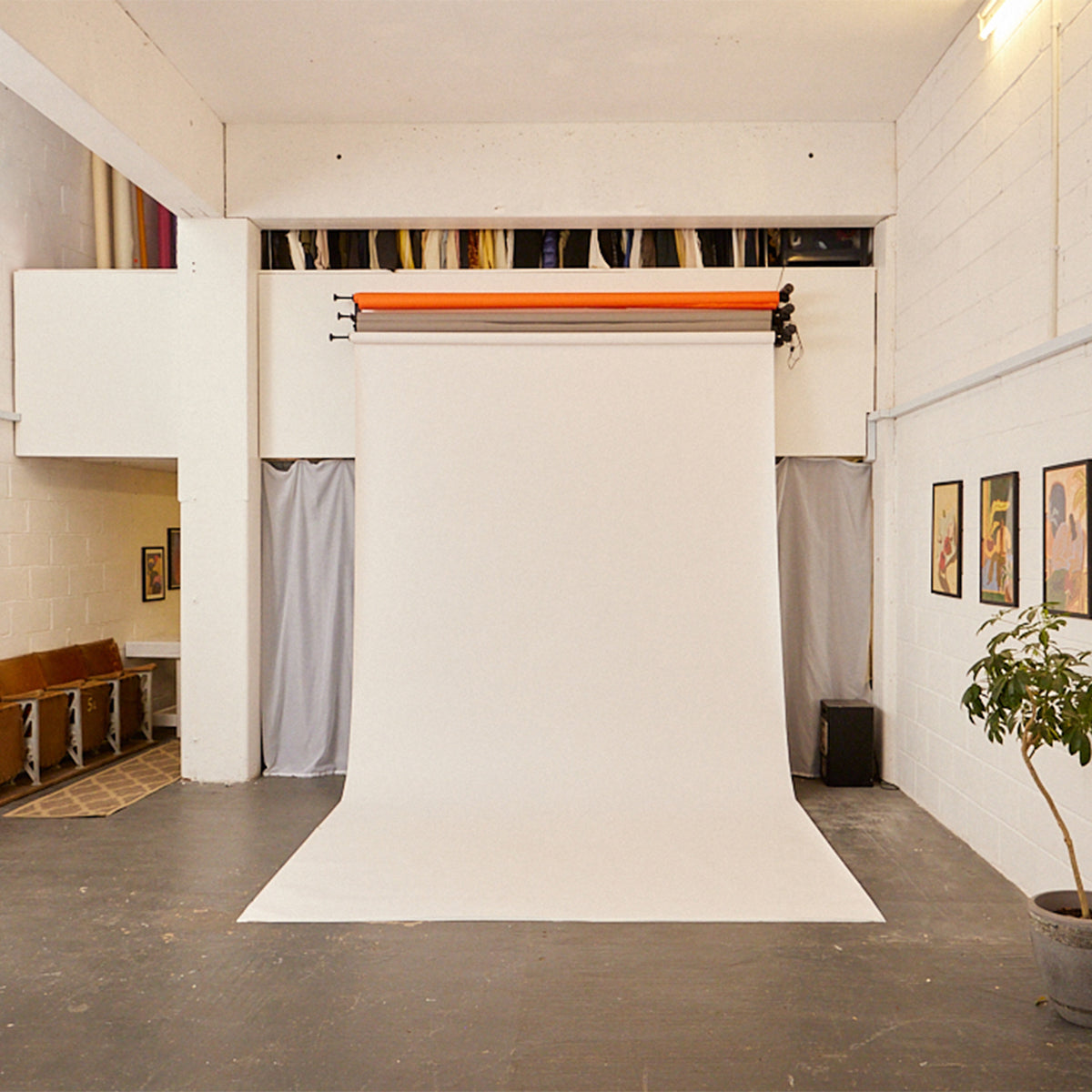 Versatile photography space with colorama backdrops in South East London